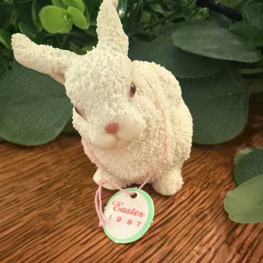 Department 56 Easter Bunny 1997‎ Vintage Spring Rabbit Figurine Tagged